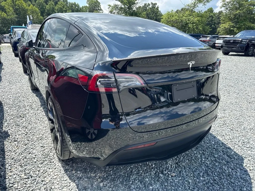 Used 2022 Black Tesla Performance image 6