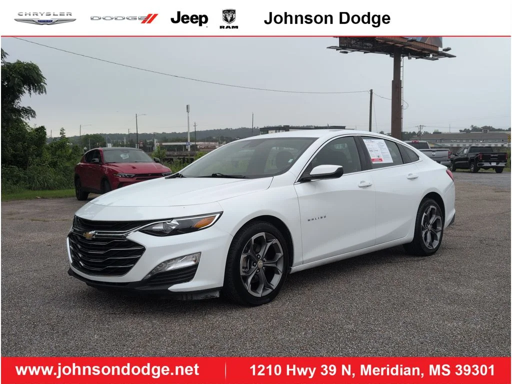 Used 2024 WHITE Chevrolet 4dr Sdn 1LT image 1