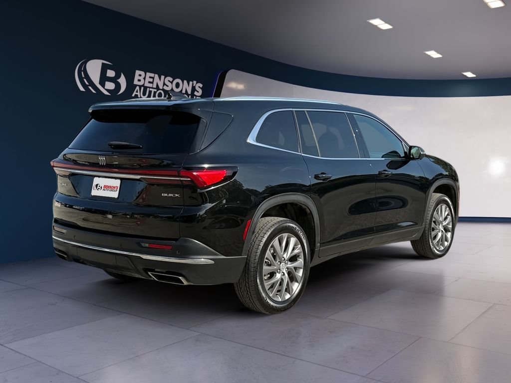 Used 2025 Black Buick Preferred image 5