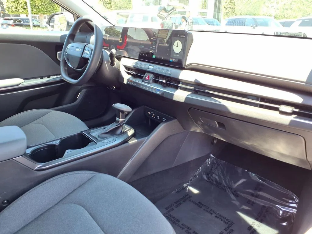 Certified Used 2025 Gray Kia LXS image 15