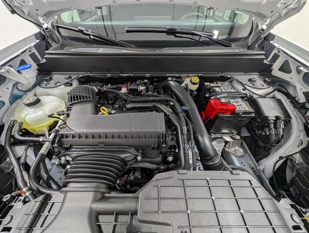 New 2026 Oxford White Ford XL image 23