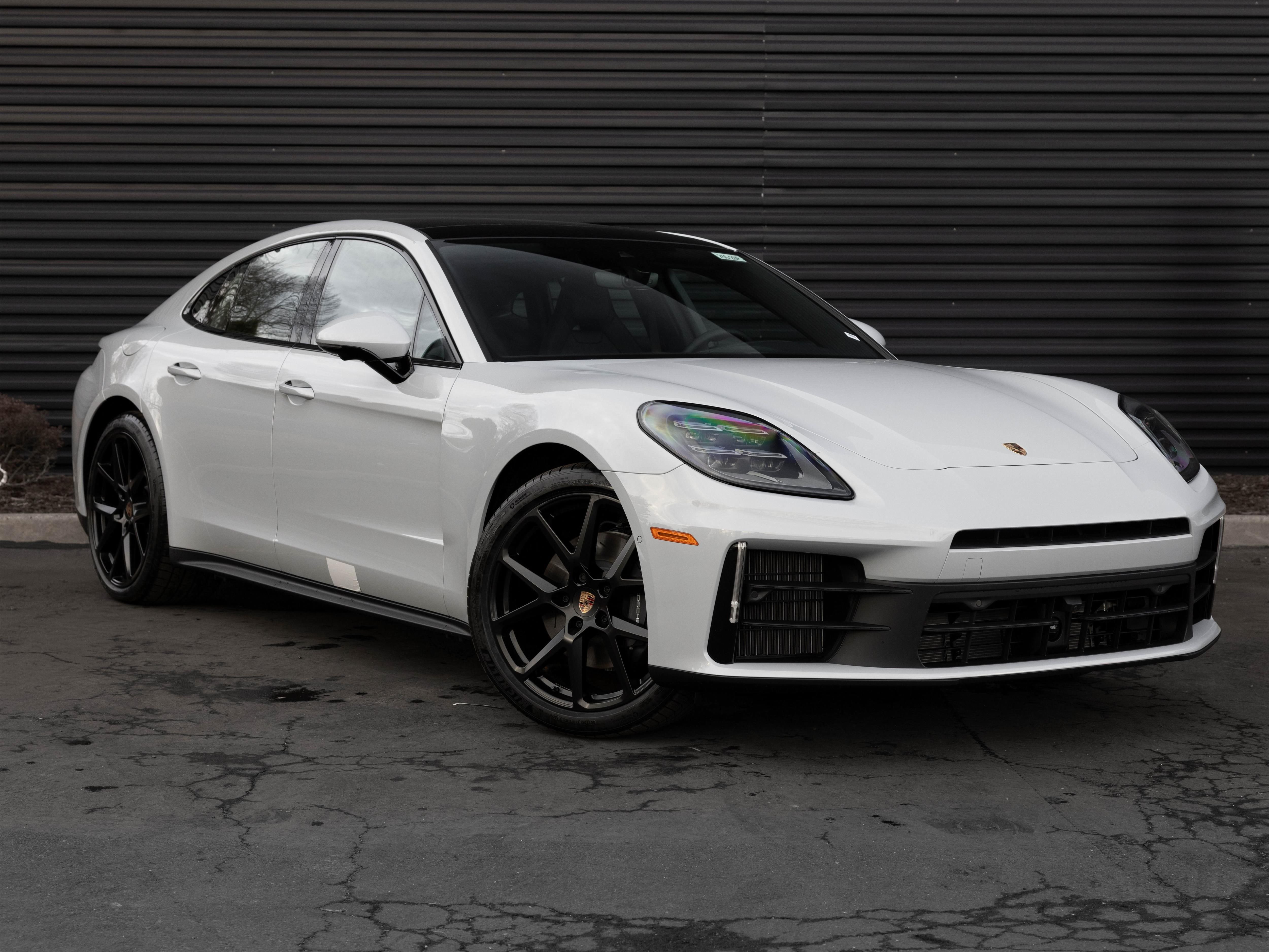 2026 Porsche Panamera Base - Photo 10