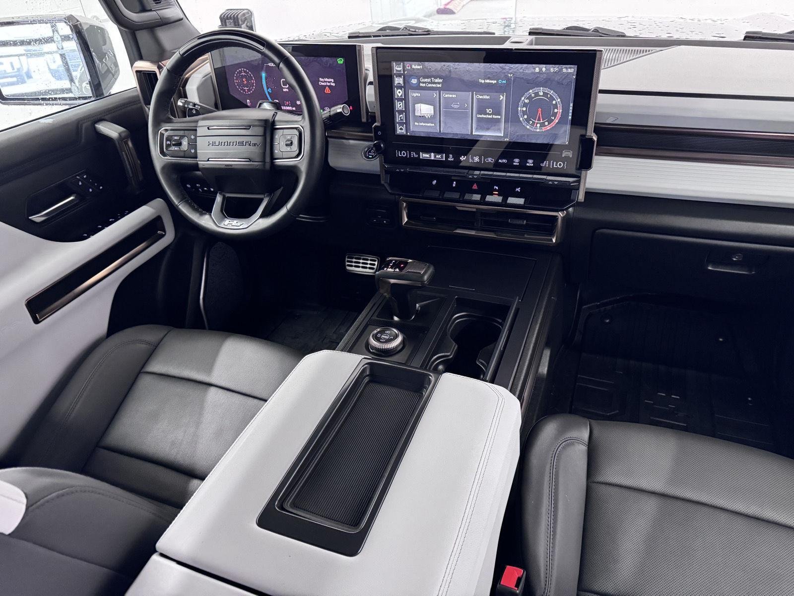 2024 GMC HUMMER EV 2X - Photo 20