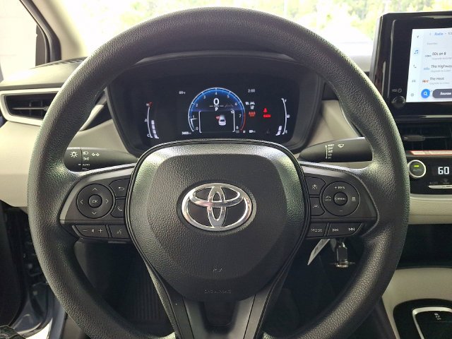 Used 2026  Toyota LE image 23