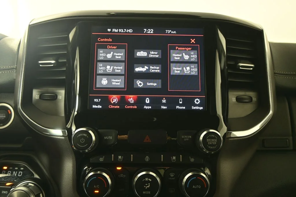 Used 2021 Blue Ram Laramie image 29