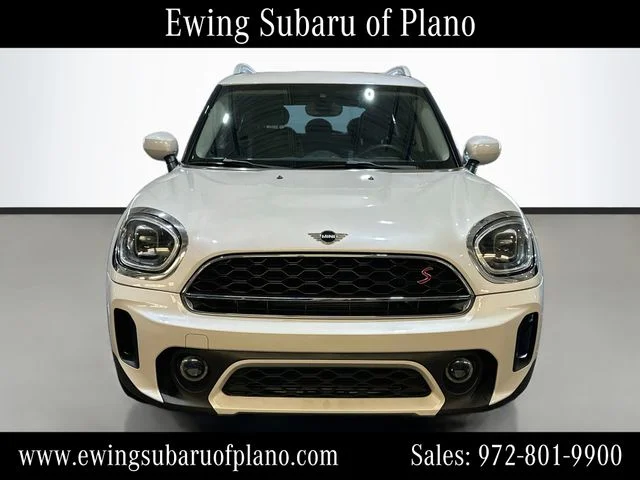 Used 2024 White MINI Classic image 2