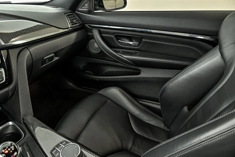 Used 2018 Mineral Grey Metallic BMW COMPETITION image 30