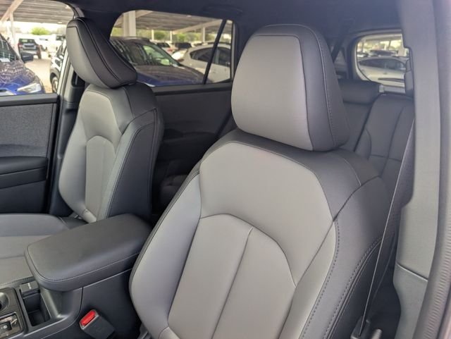 New 2026 ICE SILVER METALLIC Subaru Premium image 7