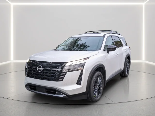 New 2026 Everest White Pearl TriCoat Nissan SL image 2