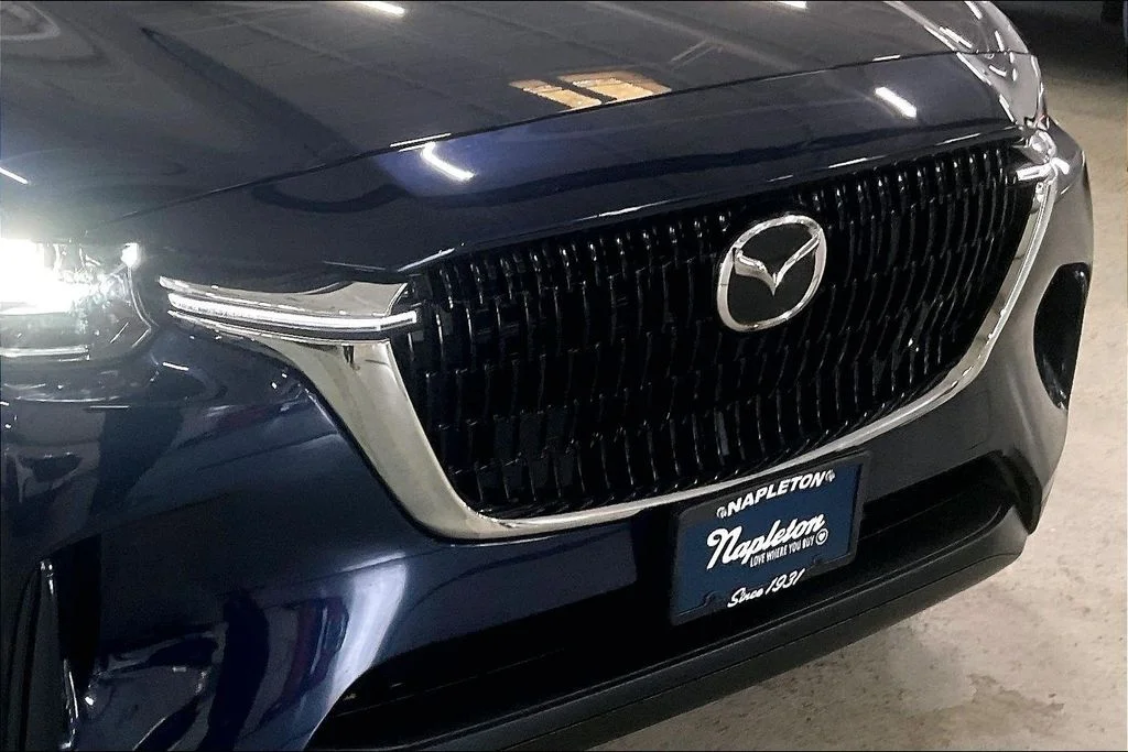 Used 2024 Blue Mazda Preferred image 32