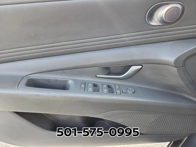Used 2023 Silver Hyundai SEL image 31