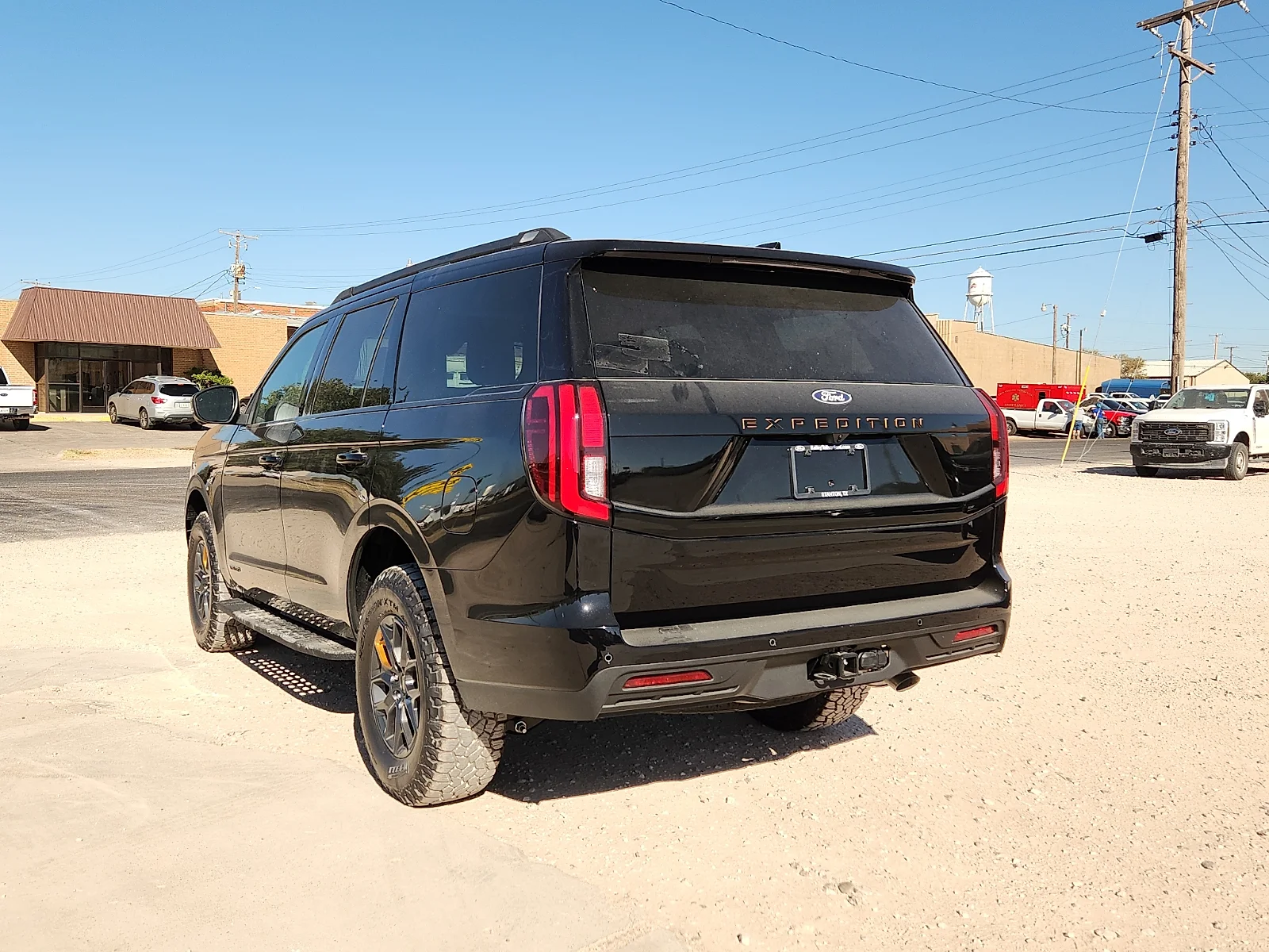 New 2027 Agate Black Metallic Ford Tremor image 5
