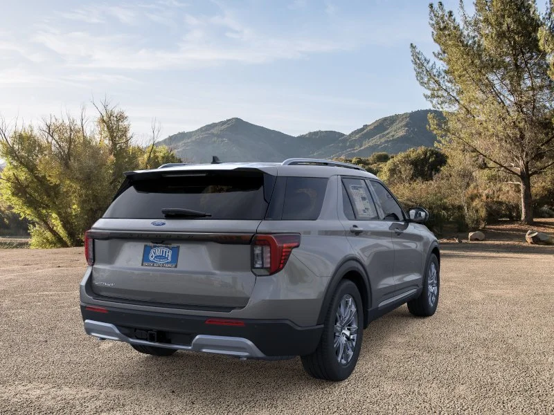 New 2026 Carbonized Gray Metallic Ford Platinum™ image 32