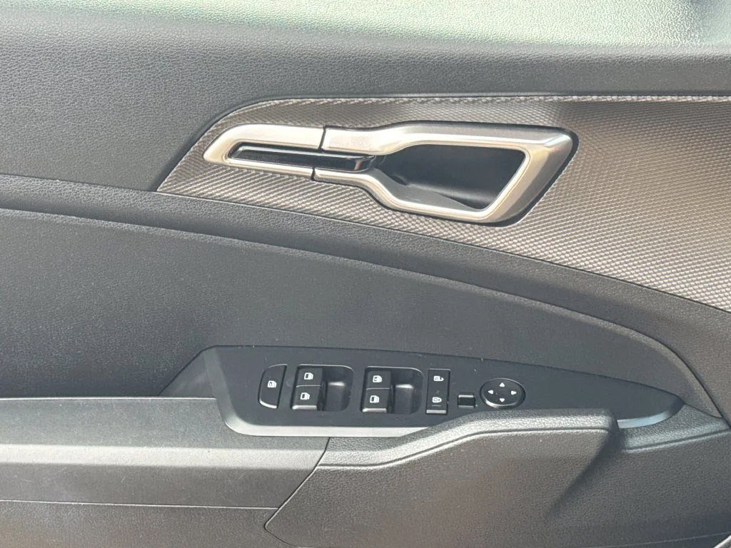 Used 2024 Black Kia LX image 34
