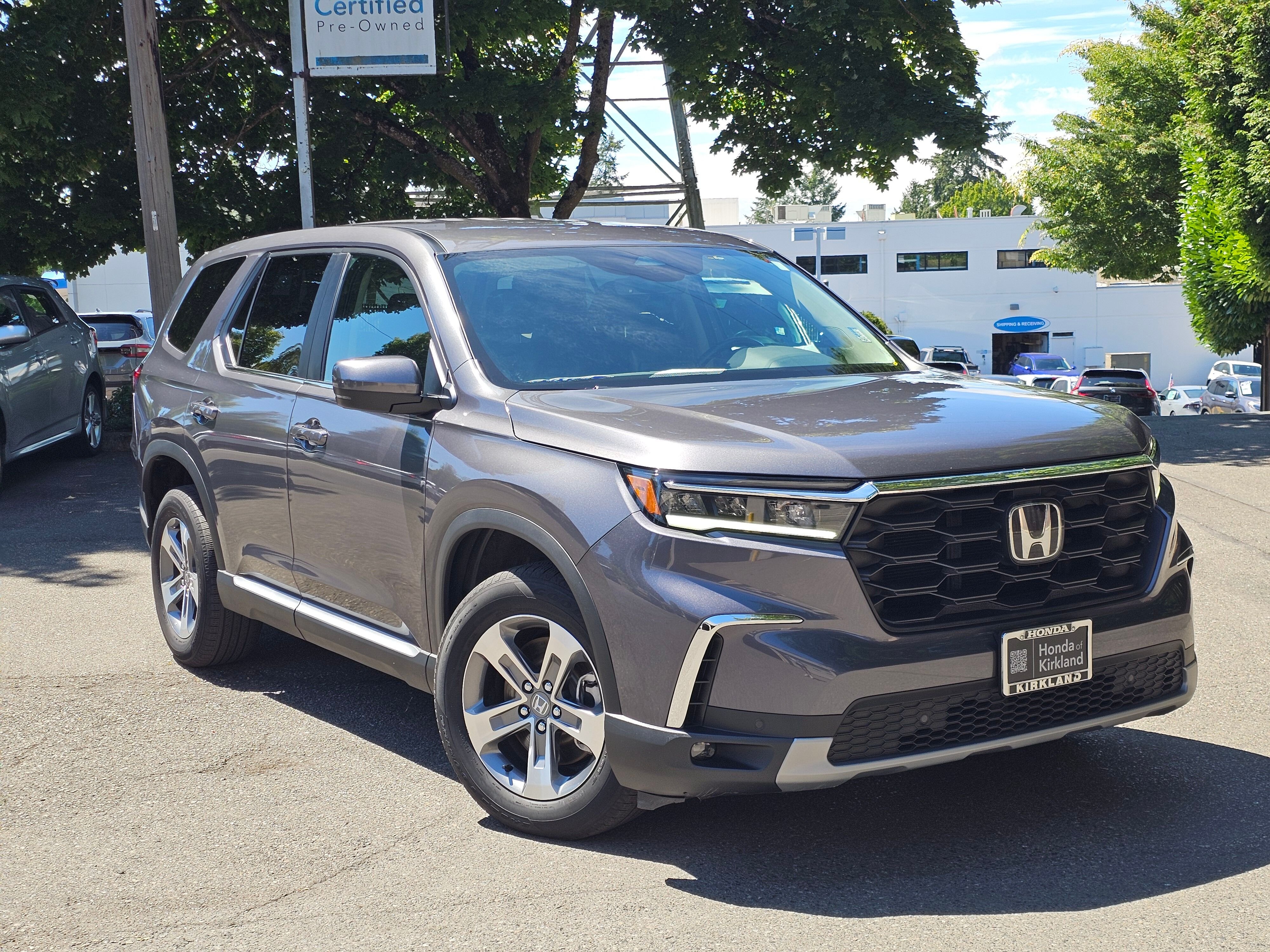 Certified Used 2023 Modern Steel Metallic Honda AWD EX-L image 2