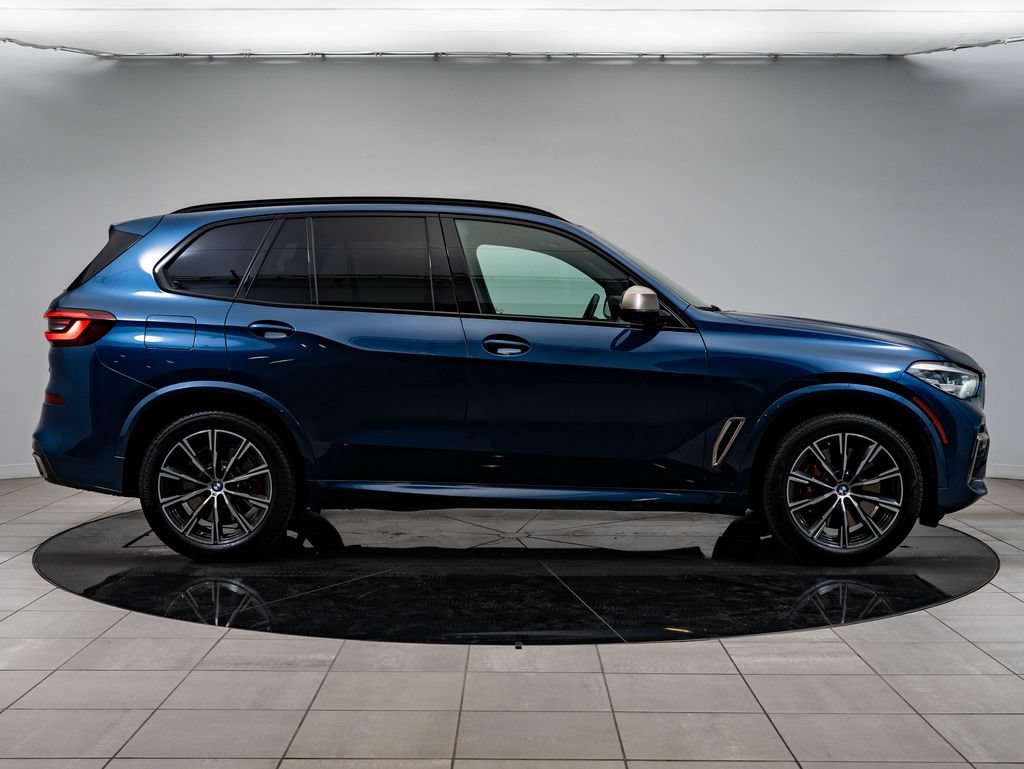Used 2022 Phytonic Blue Metallic BMW M50i image 6