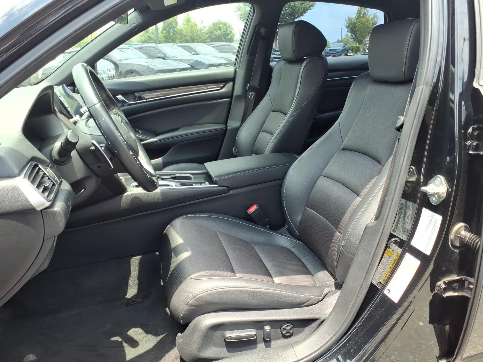 Used 2019 Crystal Black Pearl Honda Sport image 18