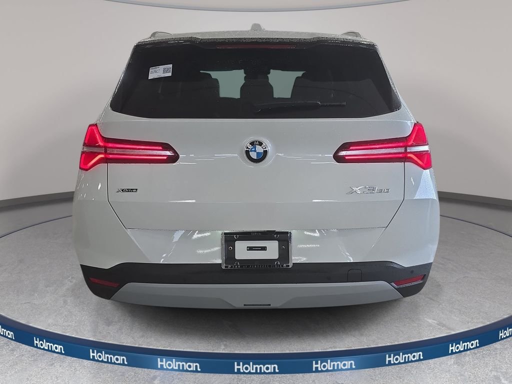 New 2026 Mineral White Metallic BMW 30 xDrive image 5