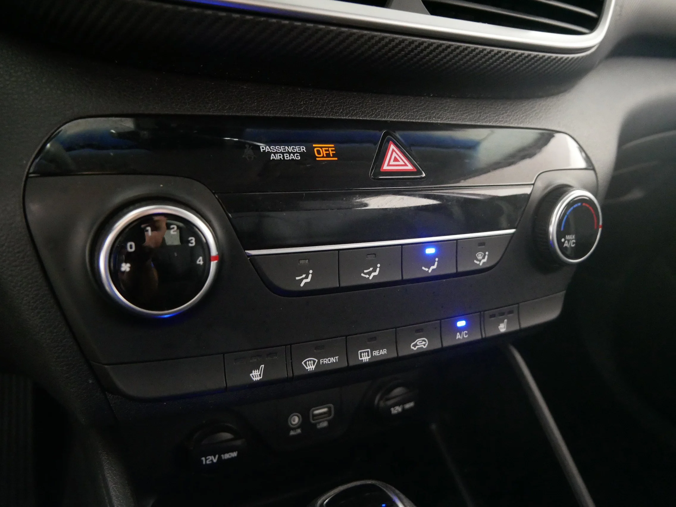 Used 2019 Gemstone Red Hyundai Value image 23