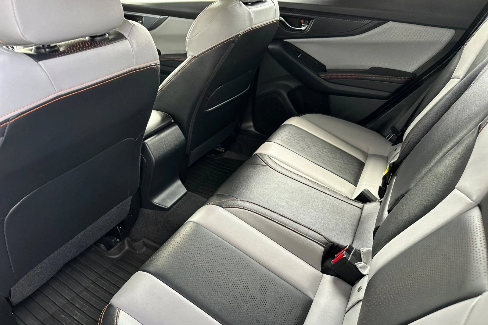 Used 2022 Gray Subaru Limited image 16