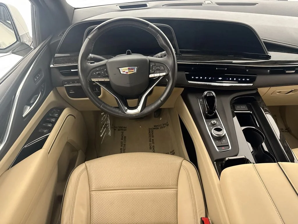 Used 2024 White Cadillac Premium image 22