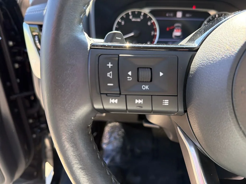 2023 Nissan Rogue SL - Photo 23