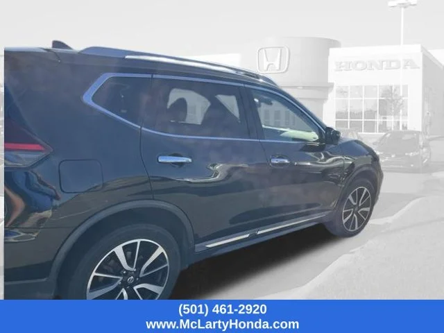 Used 2019 Magnetic Black Pearl Nissan SL image 2