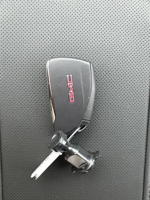 2026 GMC Sierra 1500 SLT - Photo 54