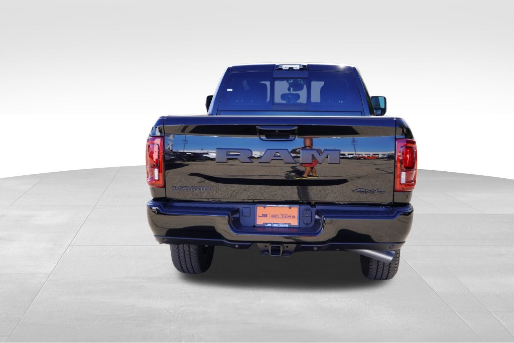 New 2027 Diamond Black Crystal Pearl-Coat Exterior Paint RAM Laramie image 4