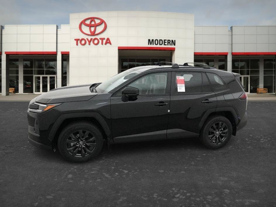 New 2026 Midnight Black Met Toyota XLE Premium image 4