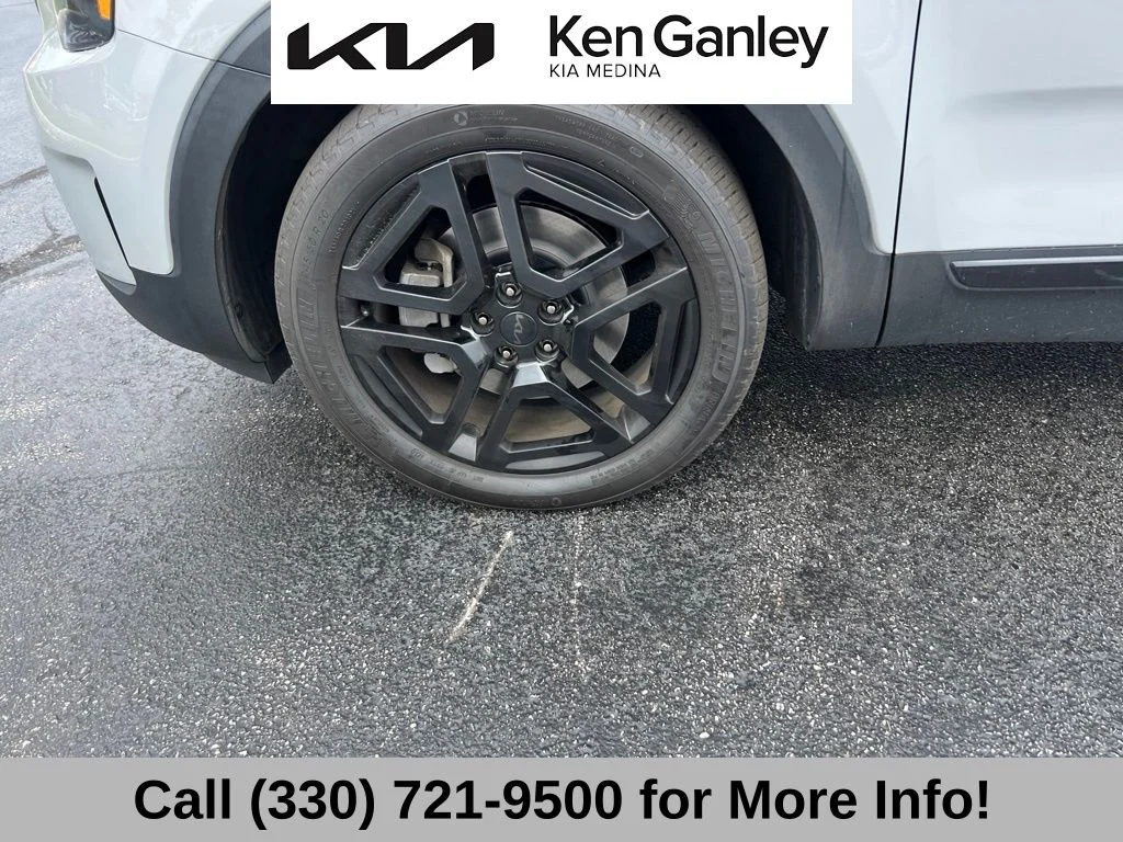 Certified Used 2024 Gray Kia SX X-Line image 17