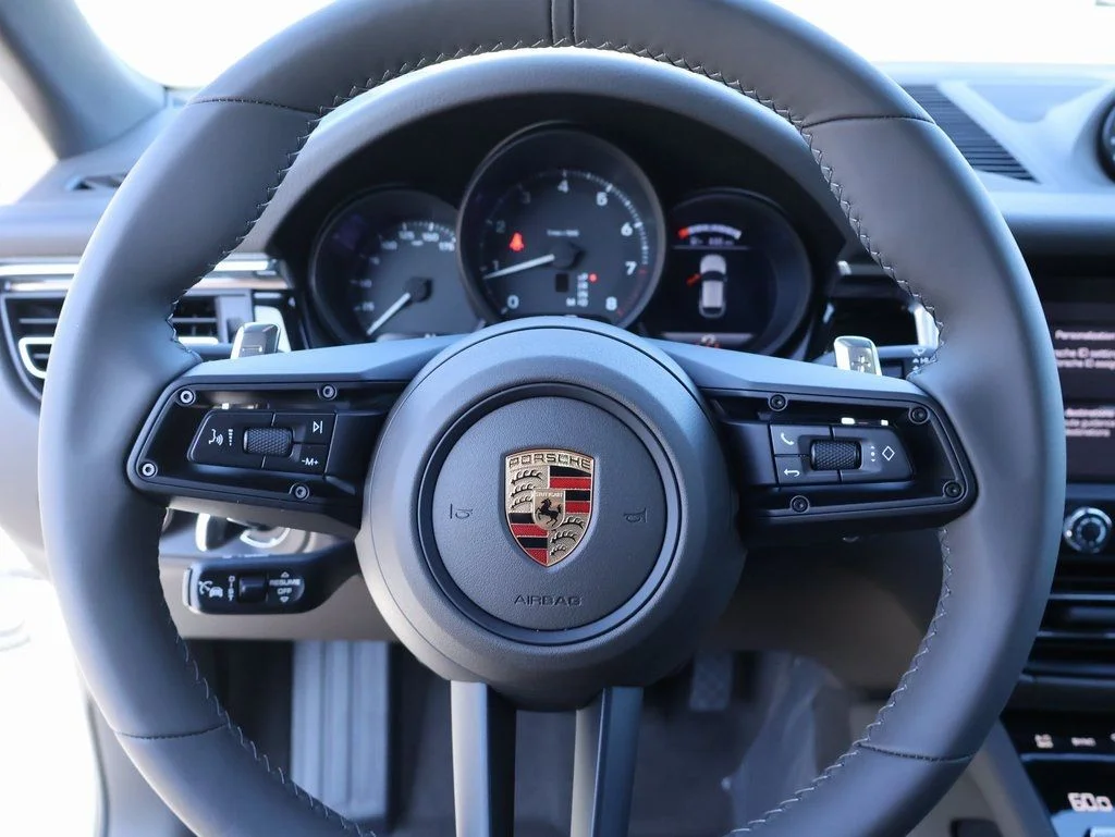 Used 2026 Carrara White Metallic Porsche  image 27