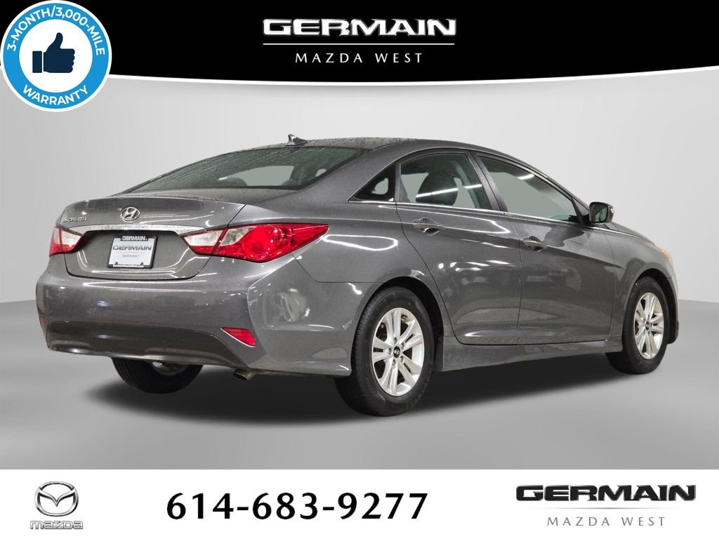Used 2014 Gray Hyundai GLS image 8