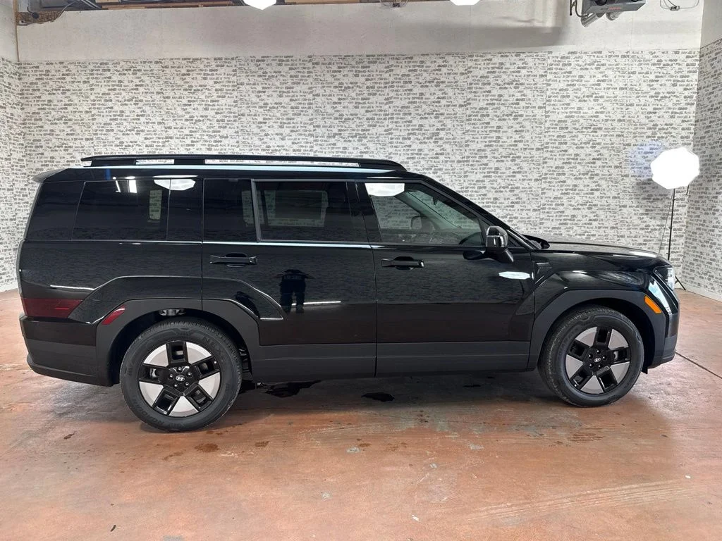 New 2026 Phantom Black Hyundai SEL image 8