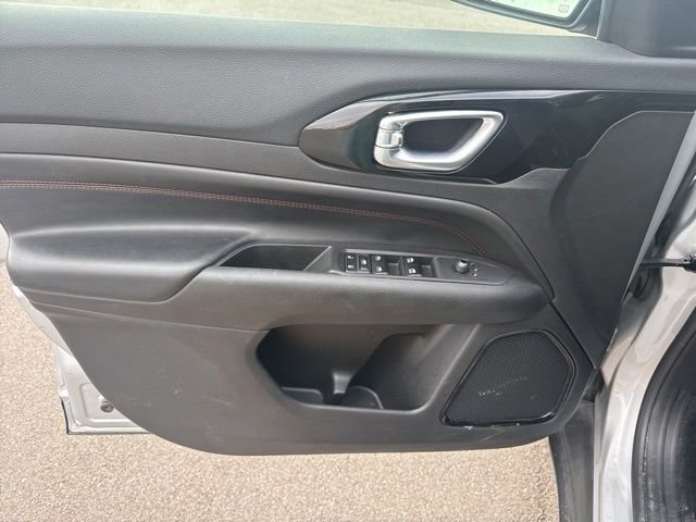Used 2025 Silver Jeep Trailhawk image 12