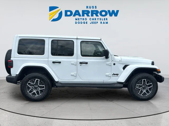 New 2026 Bright White Clear-Coat Exterior Paint Jeep Sahara image 6