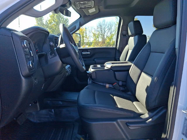 New 2026 Summit White GMC Pro image 12