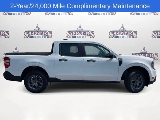 New 2026 White Ford XLT image 2