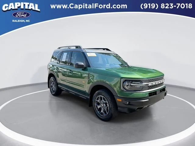 Used 2023 Green Ford Badlands image 2
