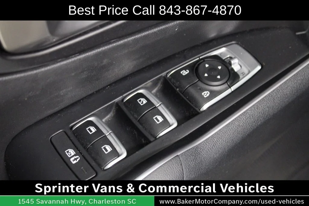 Used 2023 White Pearl Kia S image 20