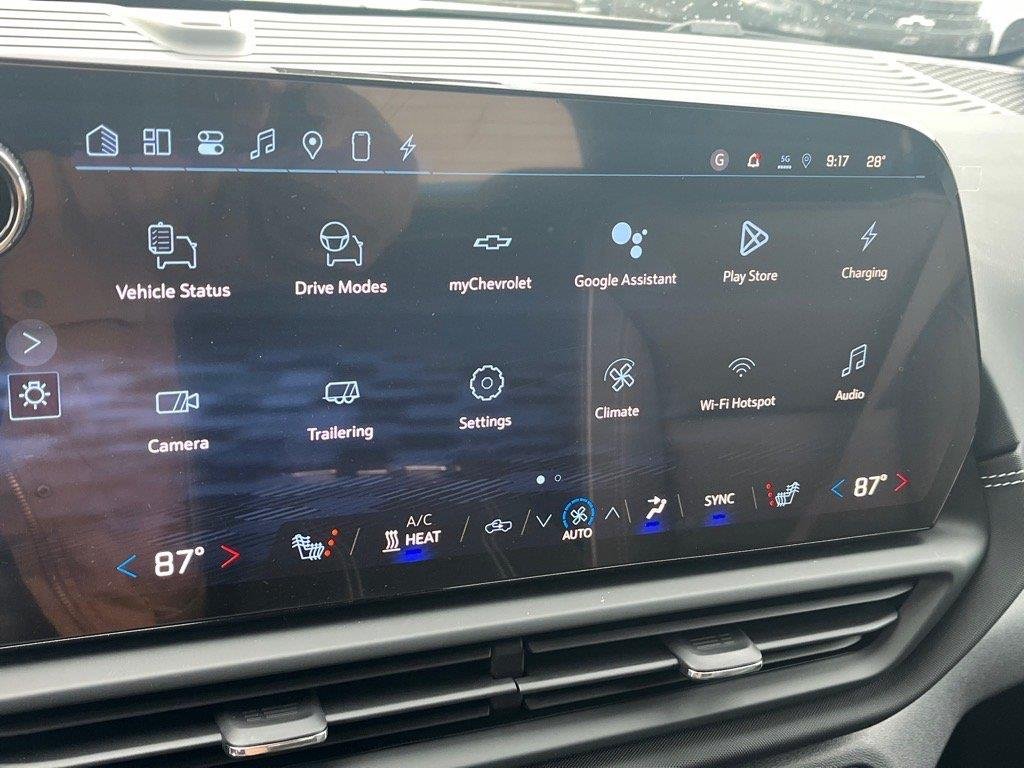 New 2026 Blue Smoke Metallic Chevrolet LT - Standard Range image 16