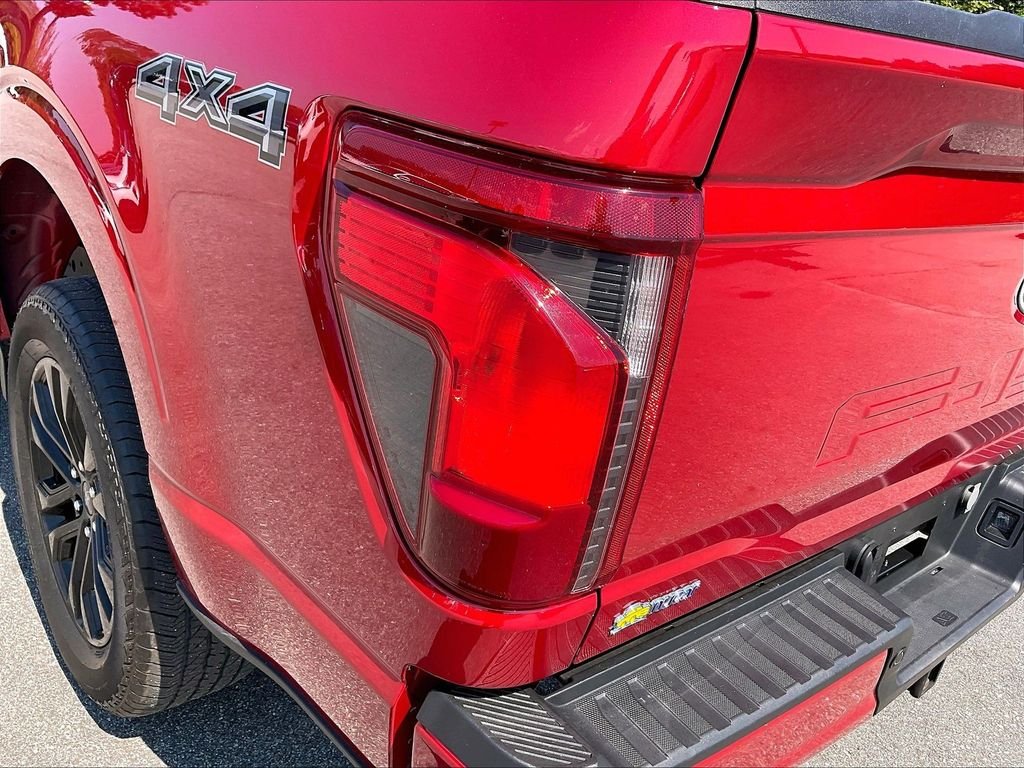 Used 2024 Red Ford XLT image 32