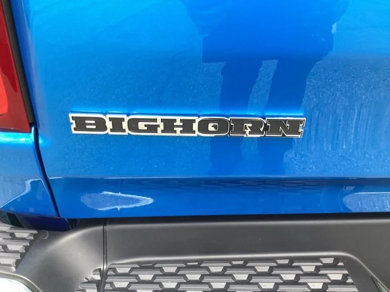 New 2026 Hydro Blue Pearl-Coat Exterior Paint RAM Big Horn/Lone Star image 13