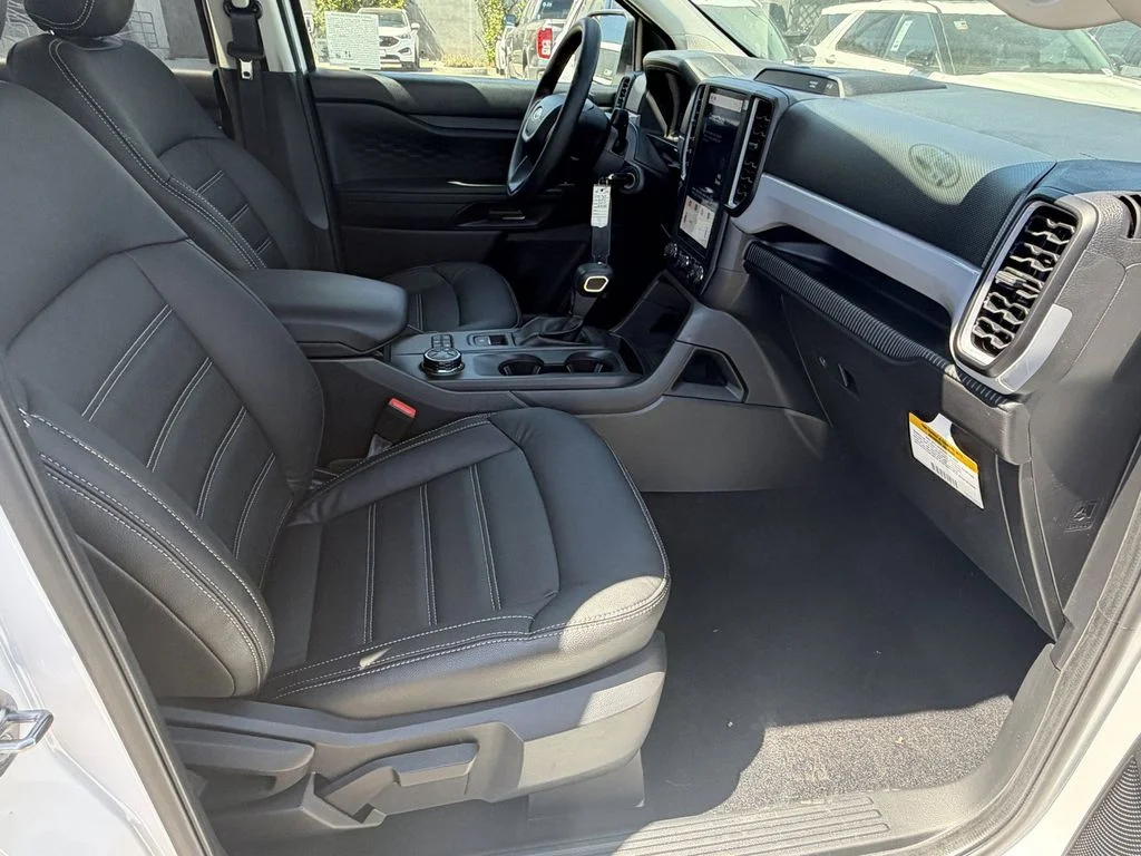 New 2025 Oxford White Ford XL image 11