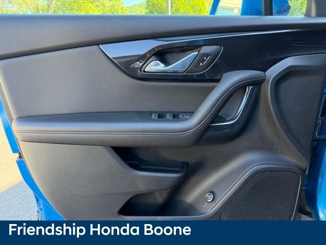 Used 2020 Blue Chevrolet RS image 14