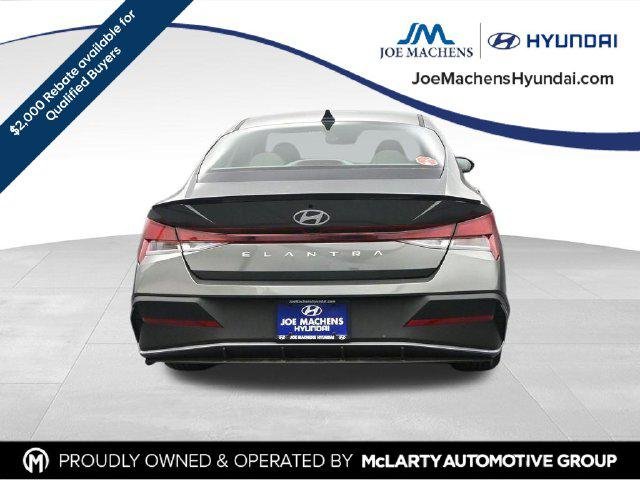 New 2026 Gray Hyundai SEL Sport image 8