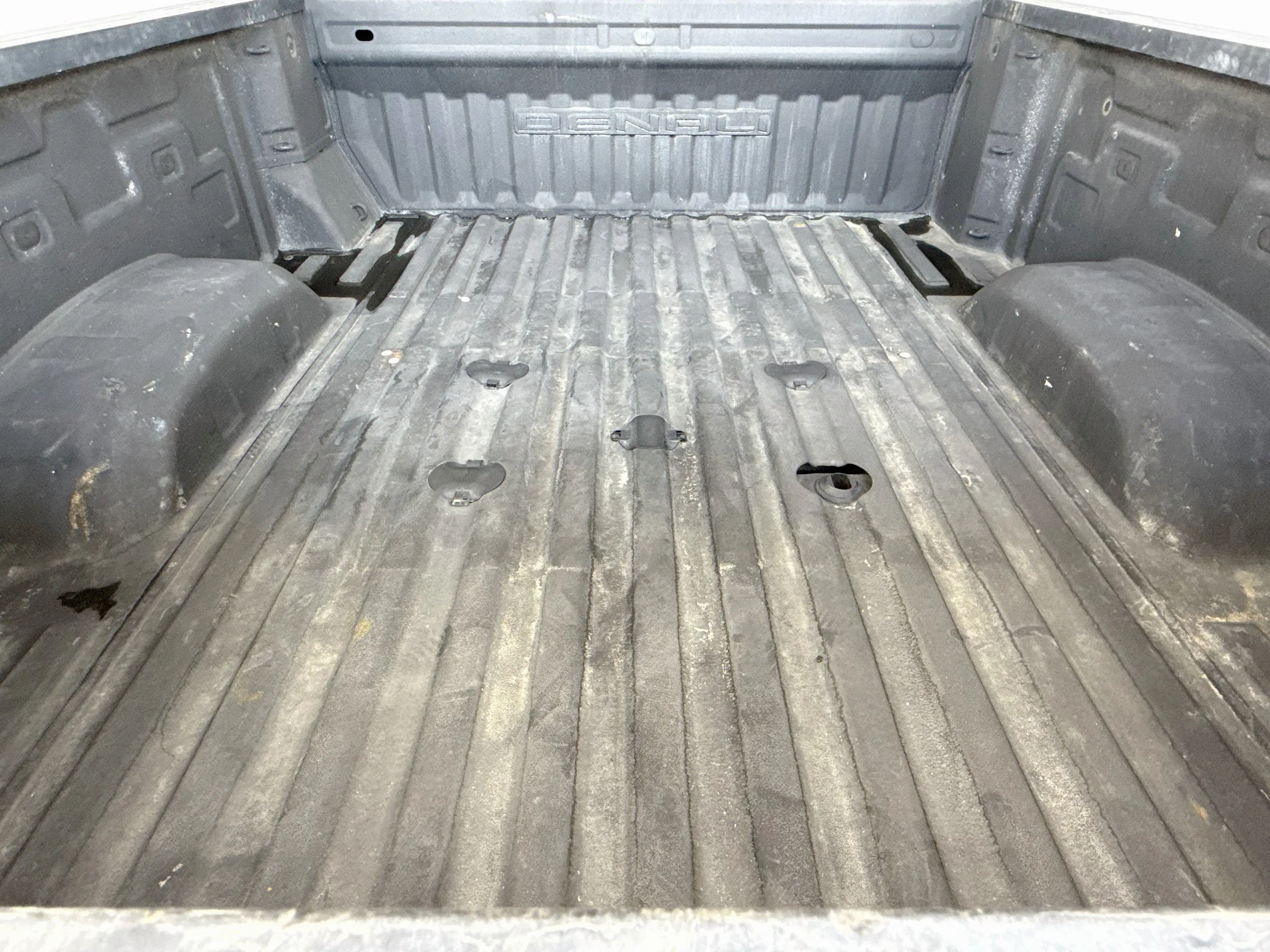 Used 2022 Ebony Twilight Metallic GMC Denali image 29