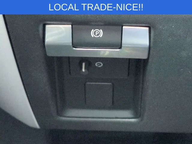 Used 2024  Land Rover S image 19