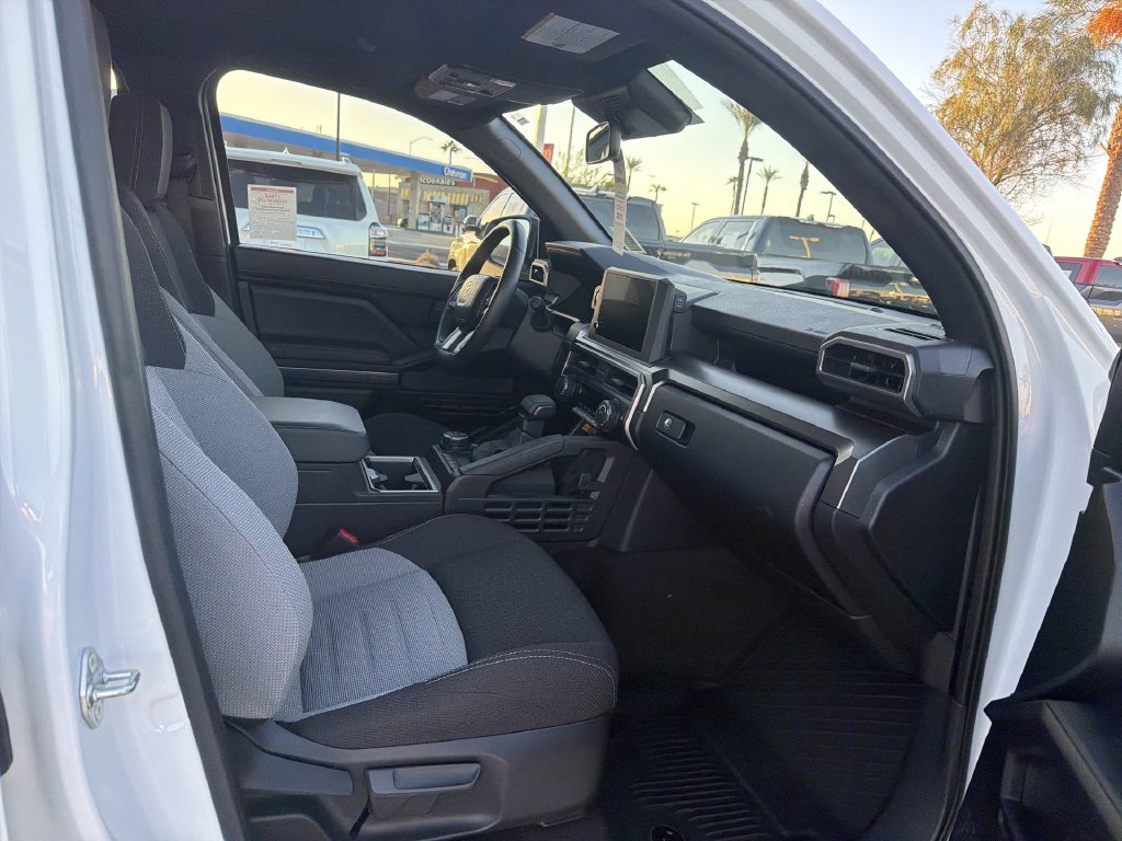 2025 Toyota 4Runner TRD Off-Road - Photo 27