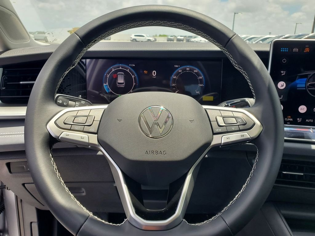 New 2026 Silver Volkswagen 2.0T SE image 12